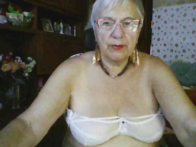 SweetCherry00 webcam