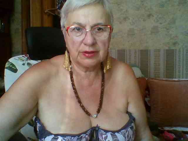 SweetCherry00 webcam