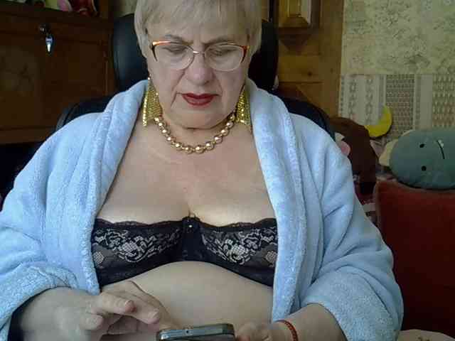 SweetCherry00 webcam