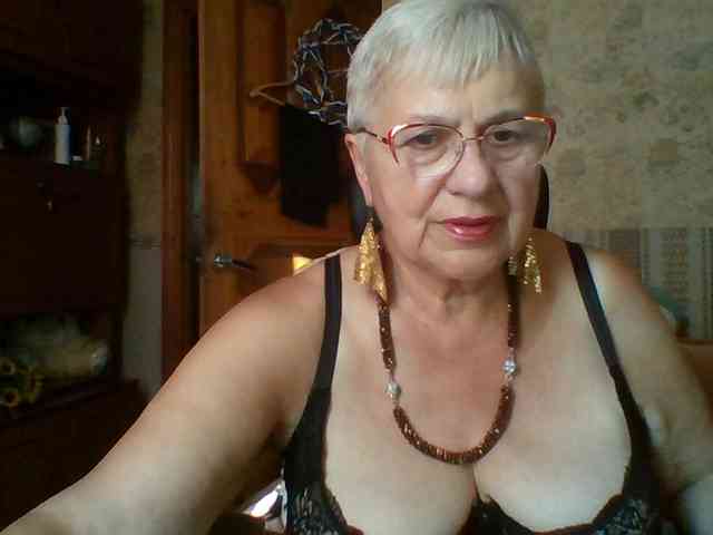 SweetCherry00 webcam