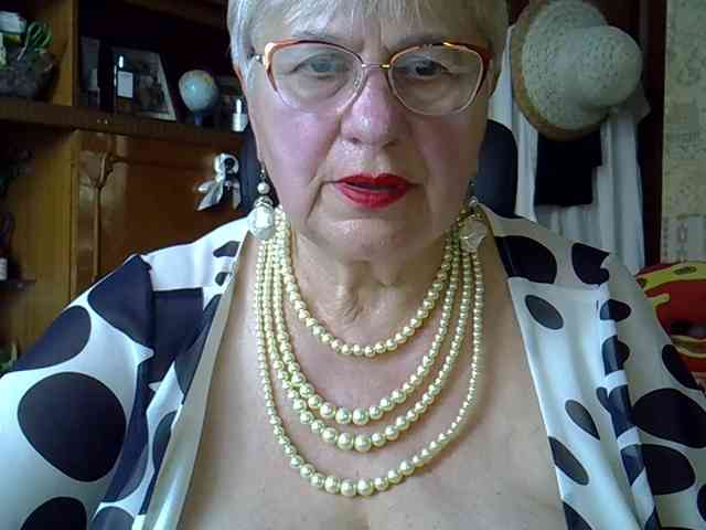 SweetCherry00 webcam