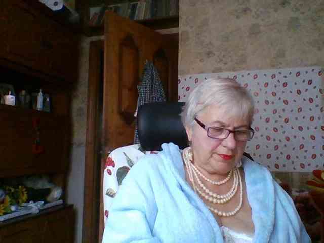 SweetCherry00 webcam