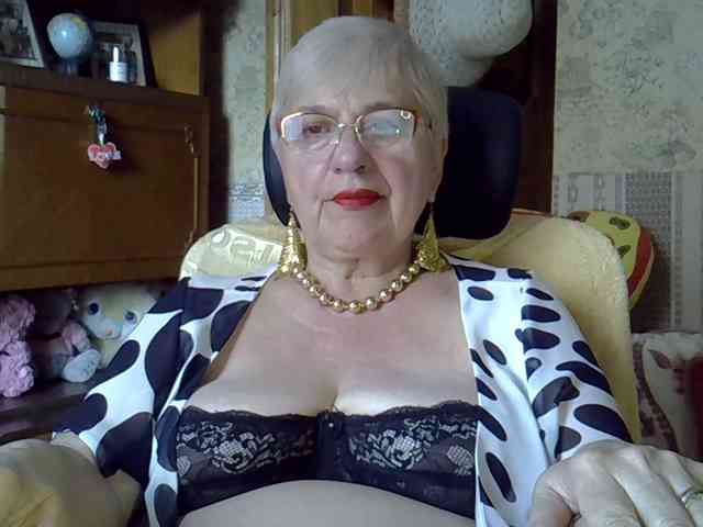 SweetCherry00 webcam