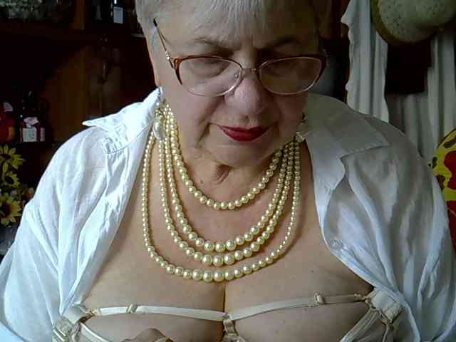 SweetCherry00 webcam