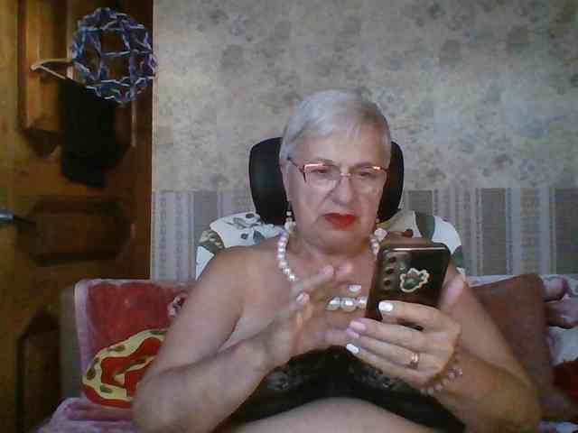 SweetCherry00 webcam