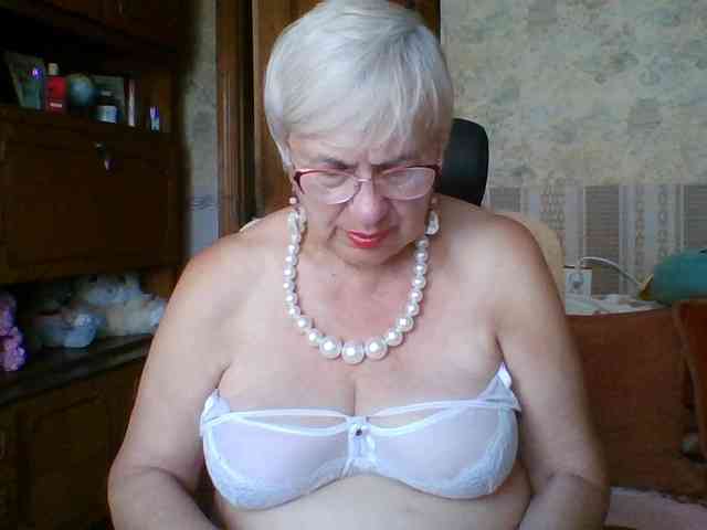 SweetCherry00 webcam