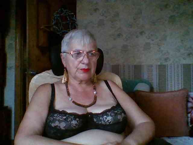 SweetCherry00 webcam