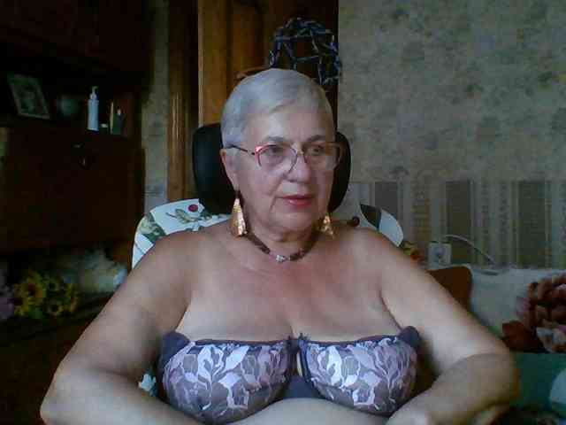 SweetCherry00 Live Webcam on BongaCams