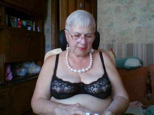 SweetCherry00 webcam