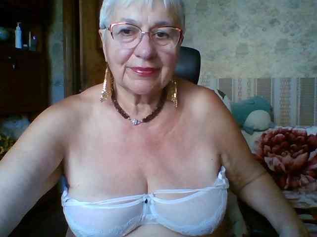 SweetCherry00 webcam