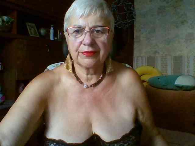 SweetCherry00 webcam