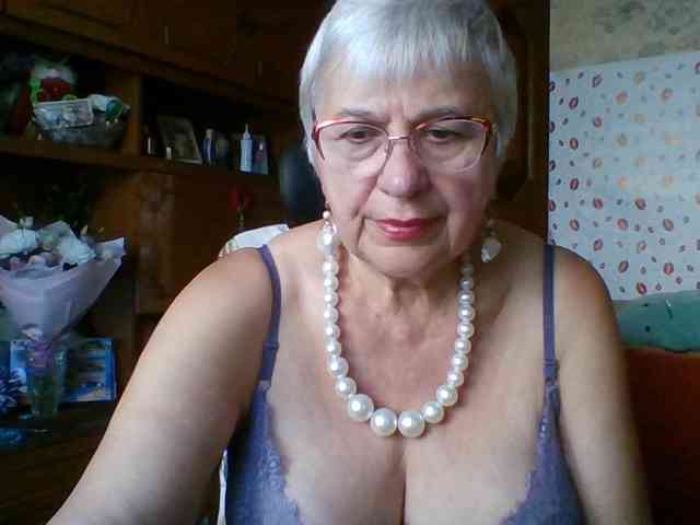 SweetCherry00 webcam