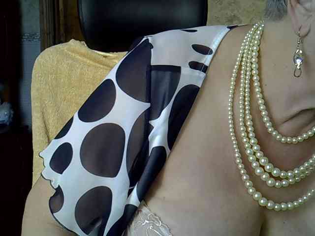 SweetCherry00 webcam