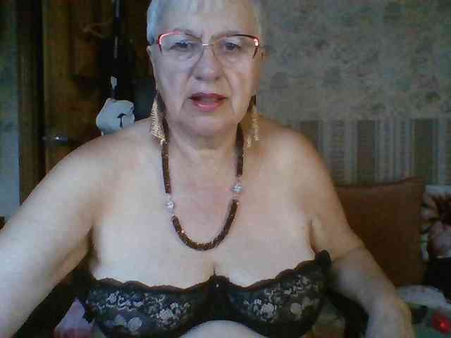 SweetCherry00 webcam