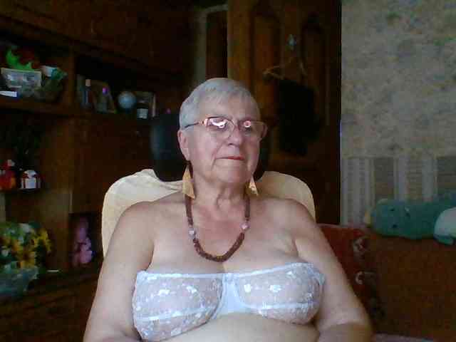 SweetCherry00 webcam