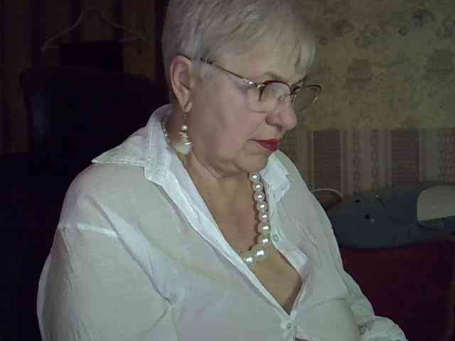 SweetCherry00 webcam