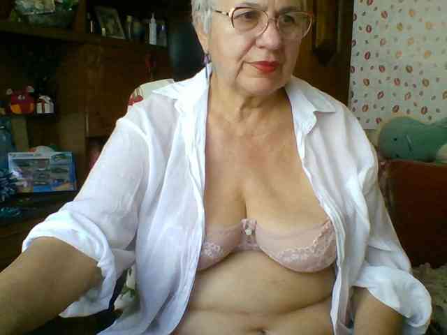 SweetCherry00 webcam