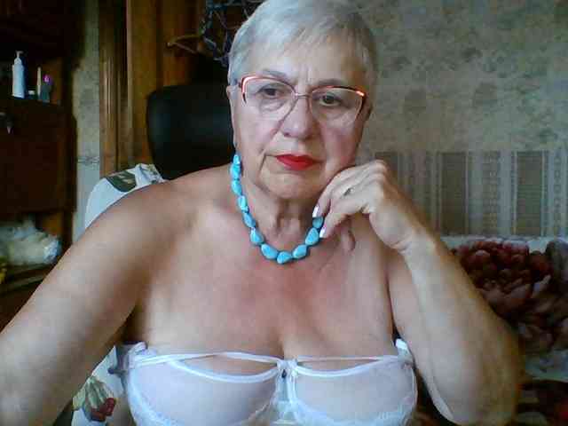 SweetCherry00 webcam