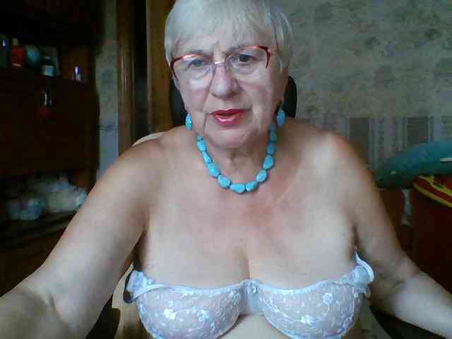 SweetCherry00 webcam