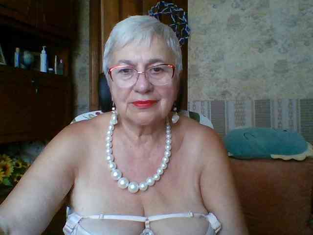 SweetCherry00 webcam