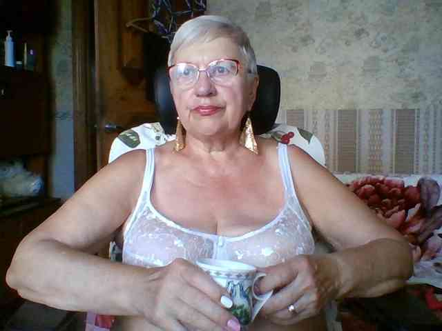 SweetCherry00 webcam
