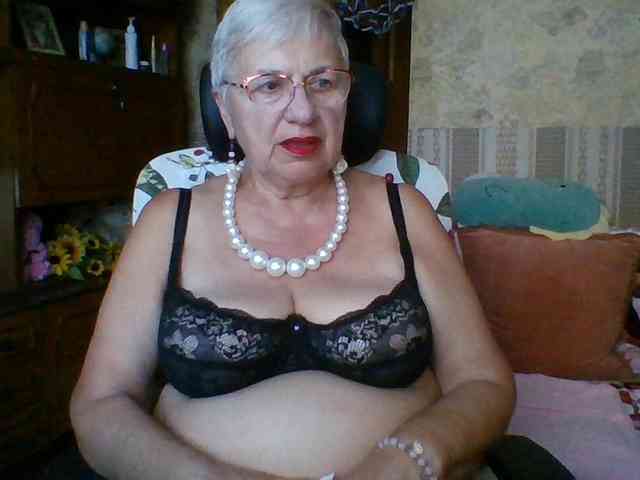 SweetCherry00 webcam