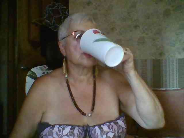 SweetCherry00 webcam