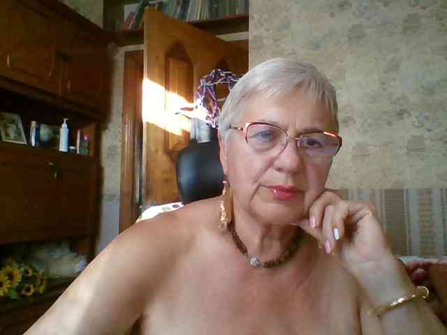 SweetCherry00 webcam