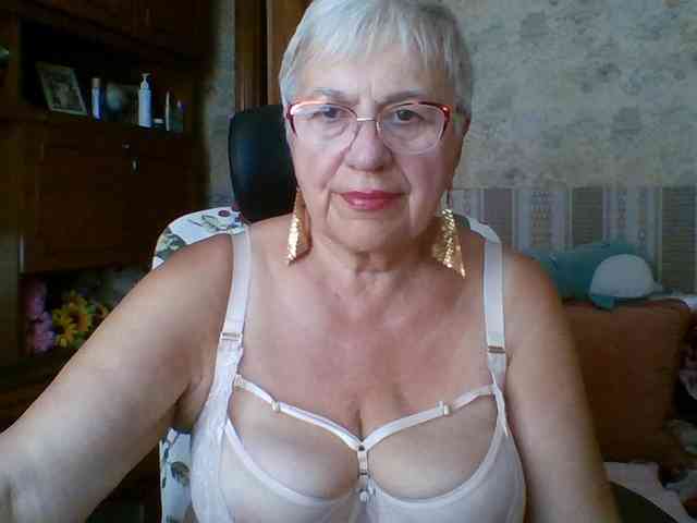 SweetCherry00 webcam