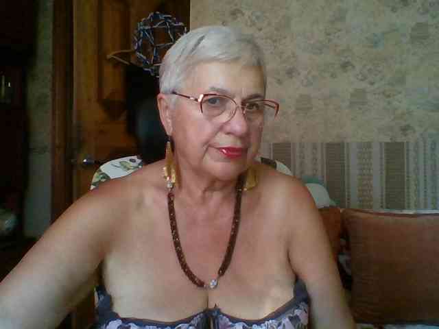 SweetCherry00 webcam
