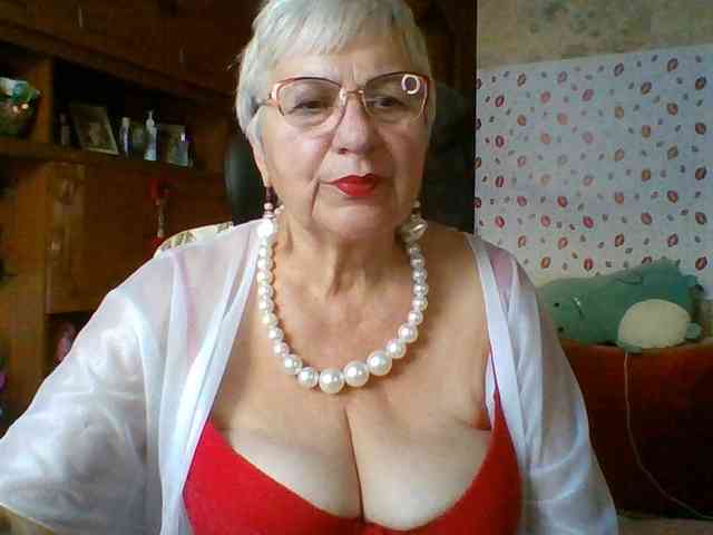 SweetCherry00 webcam