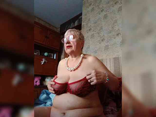 SweetCherry00 webcam