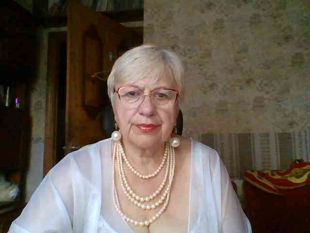 SweetCherry00 webcam