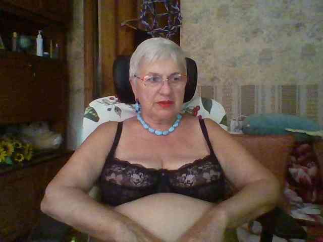 SweetCherry00 webcam