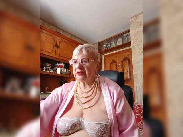 SweetCherry00 webcam