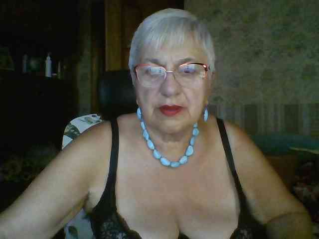 SweetCherry00 webcam