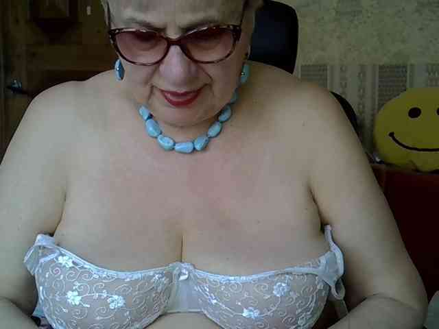 SweetCherry00 webcam
