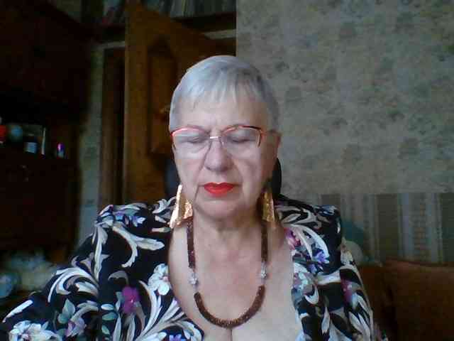 SweetCherry00 webcam