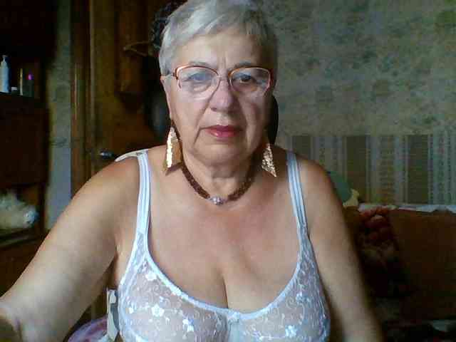 SweetCherry00 webcam