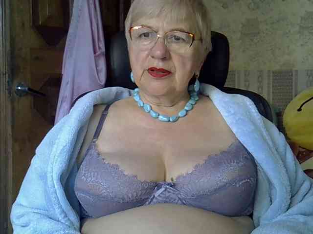 SweetCherry00 webcam