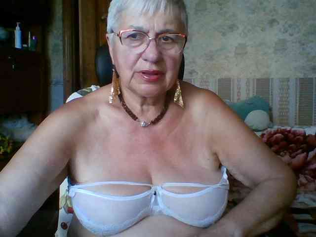 SweetCherry00 webcam