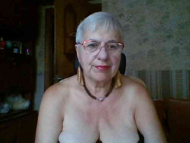SweetCherry00 webcam