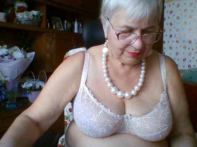 SweetCherry00 webcam