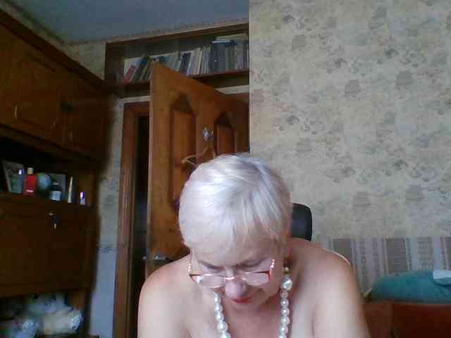 SweetCherry00 webcam
