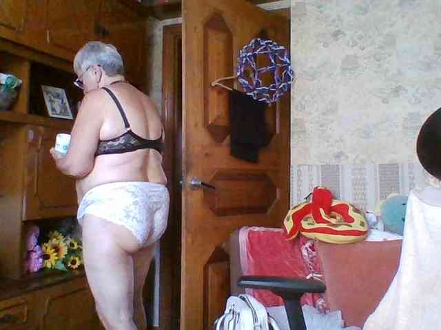 SweetCherry00 webcam
