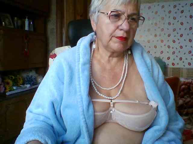 SweetCherry00 webcam