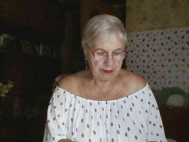 SweetCherry00 webcam
