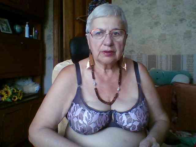 SweetCherry00 webcam