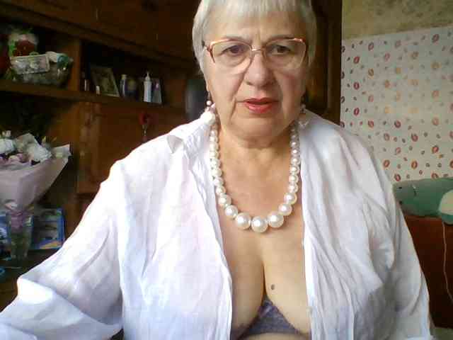 SweetCherry00 webcam