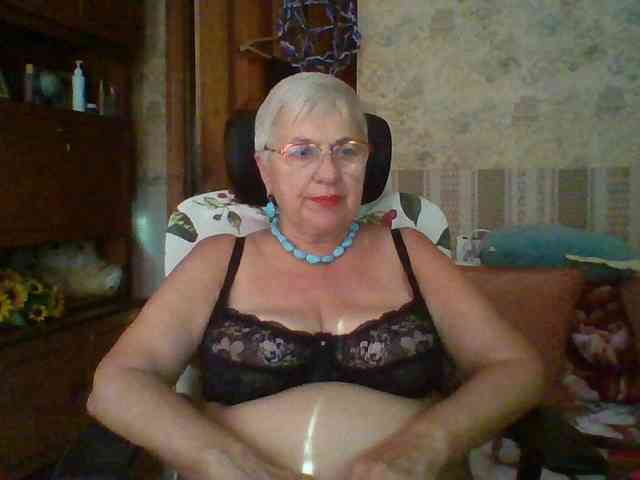 SweetCherry00 webcam